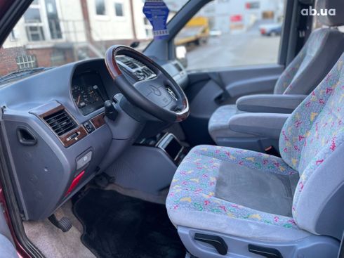 Mercedes-Benz Vito 2003 красный - фото 12