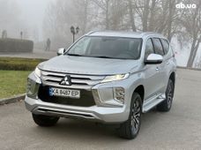 Продажа б/у Mitsubishi Pajero в Киеве - купить на Автобазаре