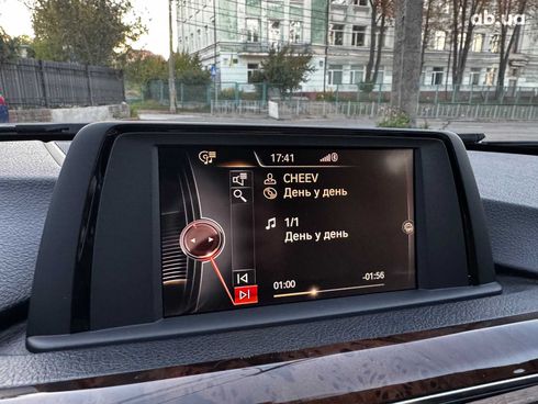 BMW 3 серия 2016 белый - фото 19