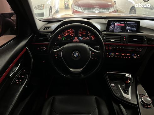 BMW 3 серия 2013 красный - фото 6