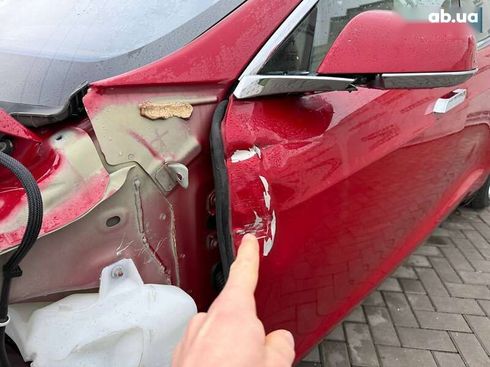 Tesla Model S 2016 - фото 14