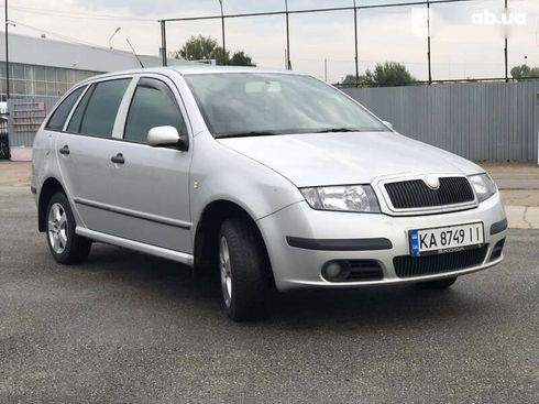 Skoda Fabia 2006 - фото 3