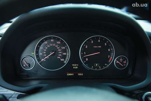 BMW X3 2012 - фото 13