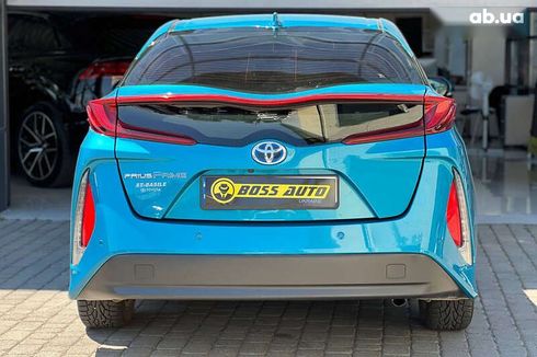 Toyota Prius 2018 - фото 5