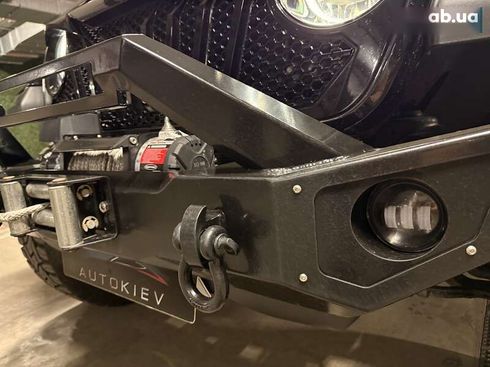 Jeep Wrangler 2019 - фото 30