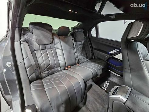 BMW 7 серия 2023 - фото 6
