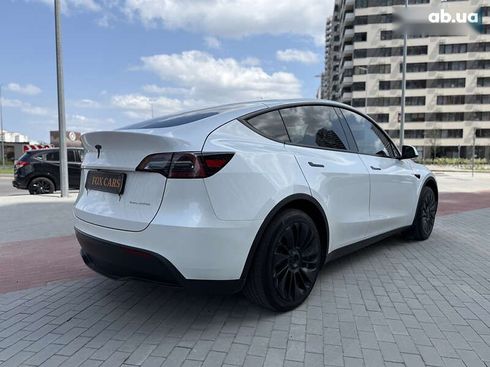 Tesla Model Y 2023 - фото 6