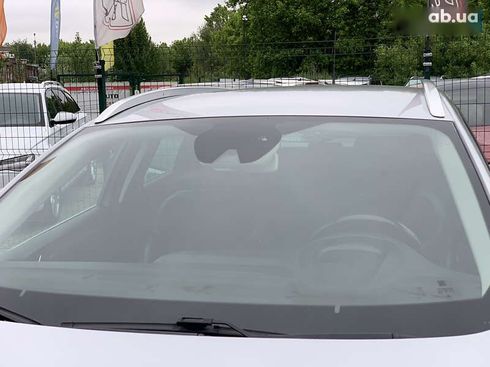 Renault Megane 2017 - фото 14