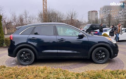 Kia Niro 2018 - фото 8