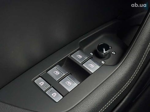 Audi A6 2022 - фото 26