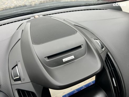 Ford Escape 2018 черный - фото 11