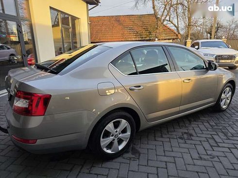 Skoda Octavia 2015 - фото 16