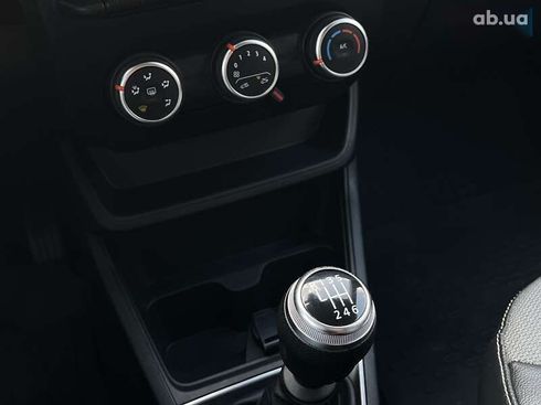 Renault Express 2021 - фото 20
