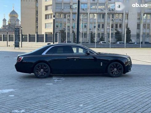 Rolls-Royce Ghost 2020 - фото 8