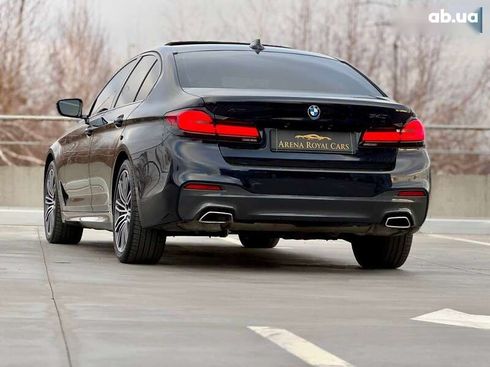 BMW 5 серия 2020 - фото 20