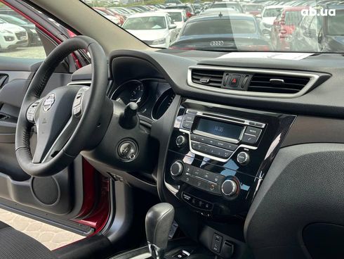 Nissan Qashqai 2014 красный - фото 21