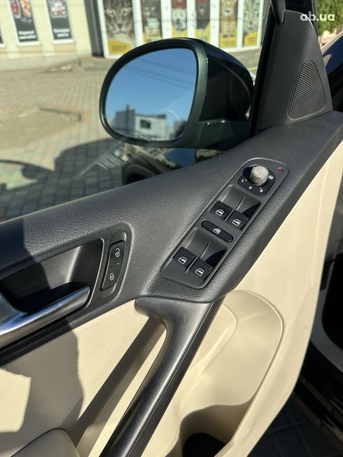 Volkswagen Tiguan 2009 черный - фото 7