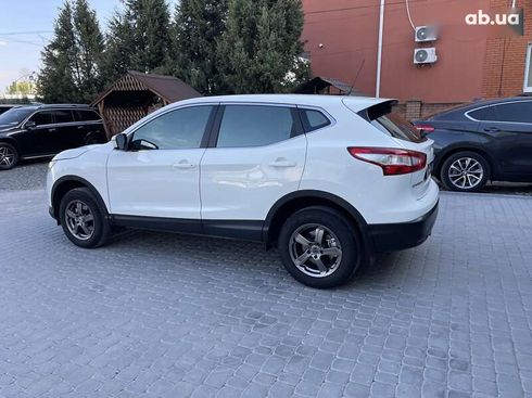Nissan Qashqai 2015 - фото 16