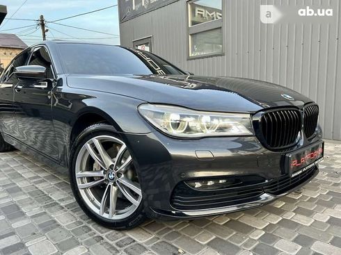 BMW 7 серия 2017 - фото 16