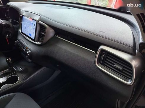Kia Sorento 2016 - фото 25