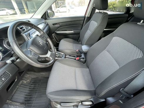 Suzuki Vitara 2019 - фото 16