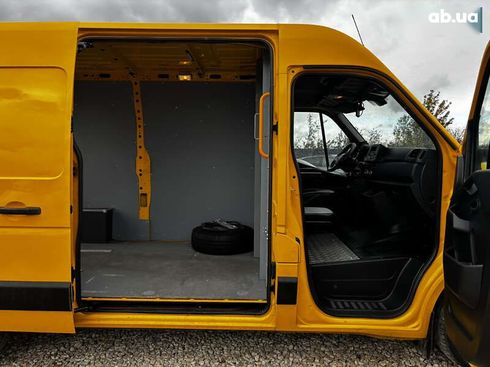 Renault Master 2020 - фото 30