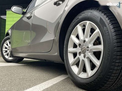 Audi A4 2015 - фото 12