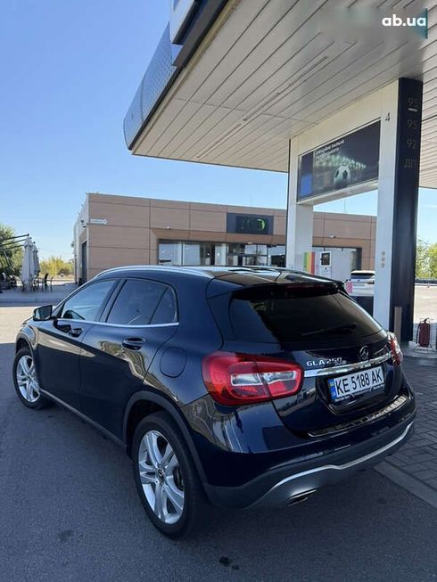 Mercedes-Benz GLA-Класс 2017 - фото 5
