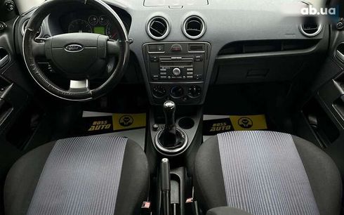 Ford Fusion 2011 - фото 16