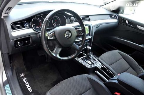 Skoda Superb 2014 - фото 18