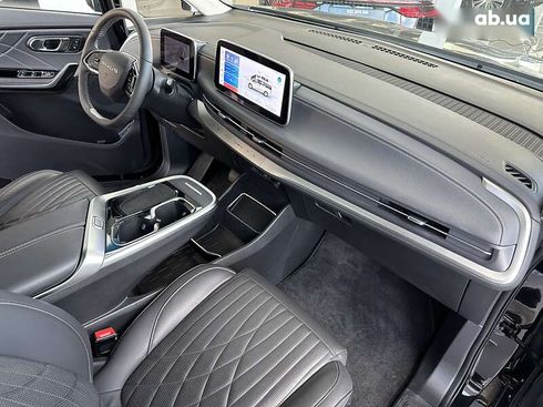Maxus Mifa 9 2022 - фото 10