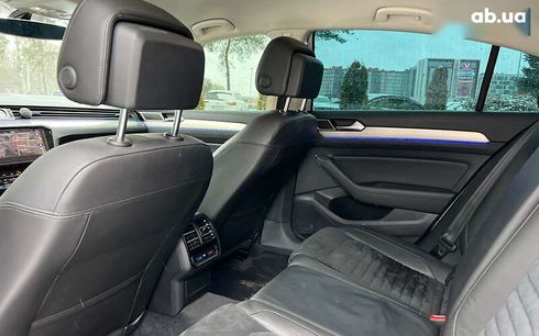 Volkswagen Passat 2016 - фото 22