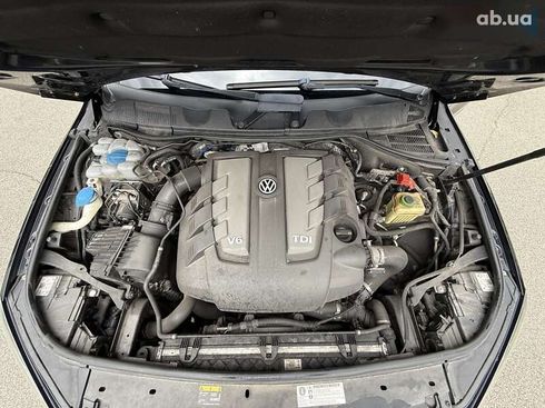 Volkswagen Touareg 2017 - фото 30