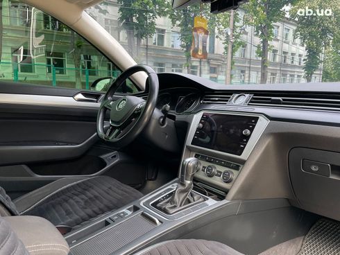 Volkswagen passat b8 2017 серый - фото 29