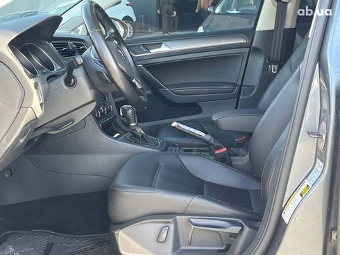 Volkswagen Golf 2017 серый - фото 19