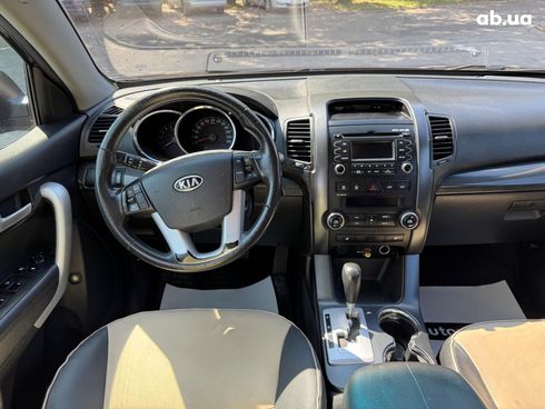 Kia Sorento 2010 коричневый - фото 14
