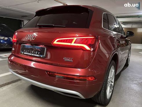 Audi Q5 2017 - фото 14