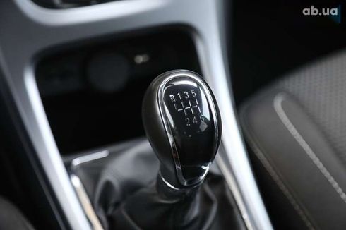 Opel Astra 2013 - фото 18