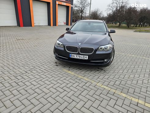 BMW 5 серия 2012 серый - фото 11