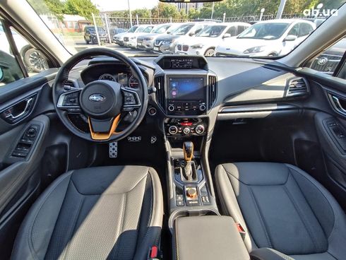 Subaru Forester 2023 зеленый - фото 36