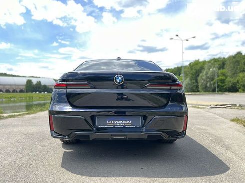 BMW 7 серия 2023 - фото 13