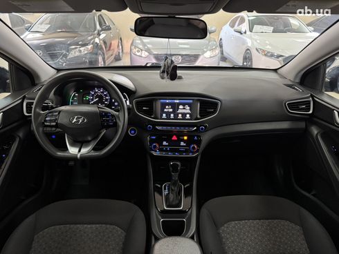 Hyundai IONIQ Hybrid 2019 черный - фото 12