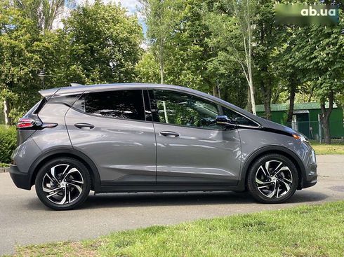 Chevrolet Bolt 2022 - фото 9