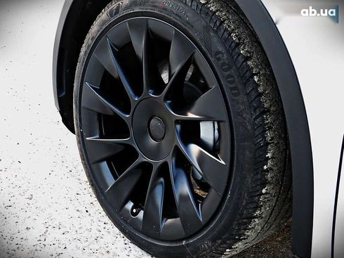 Tesla Model Y 2021 - фото 5