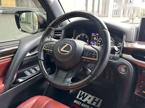 Lexus LX 2019 - фото 25