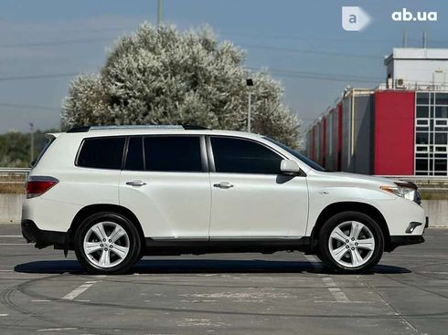 Toyota Highlander 2011 - фото 23