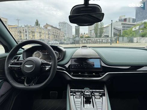 Aston Martin DBX707 2025 - фото 30