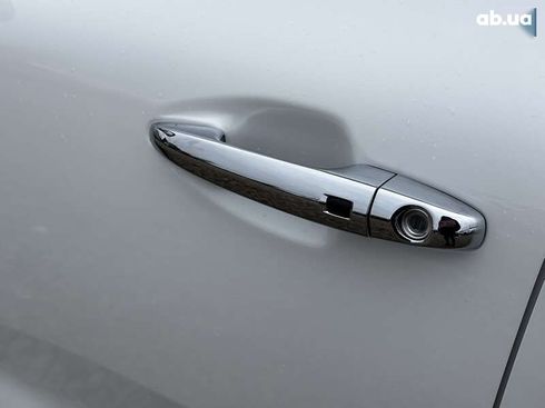 Kia Niro 2020 - фото 11