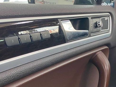 Volkswagen Touareg 2012 - фото 19