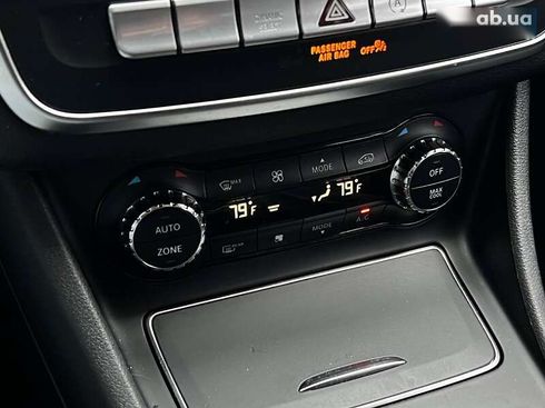 Mercedes-Benz CLA-Класс 2018 - фото 20